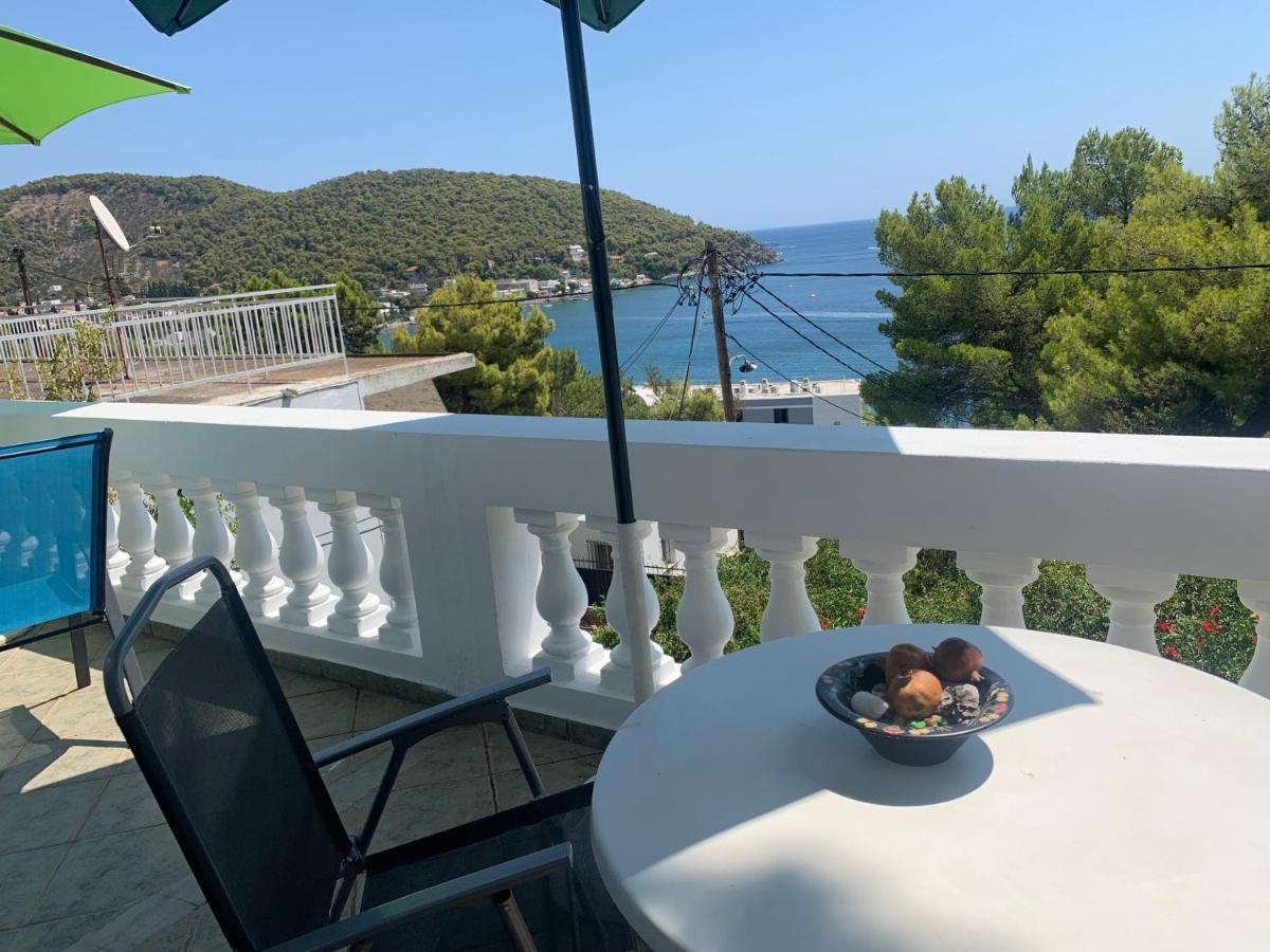 Apartment Loula *