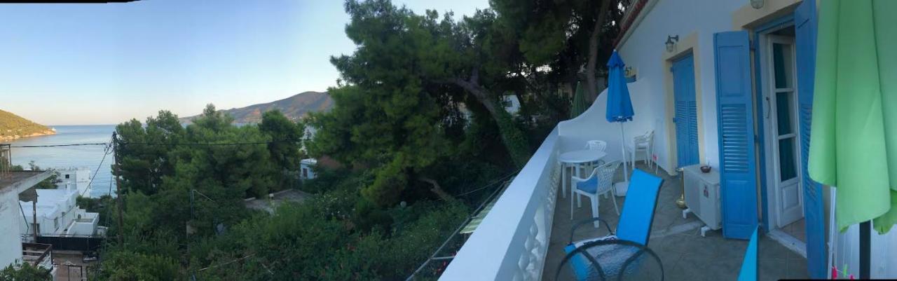 Loula Apartment *